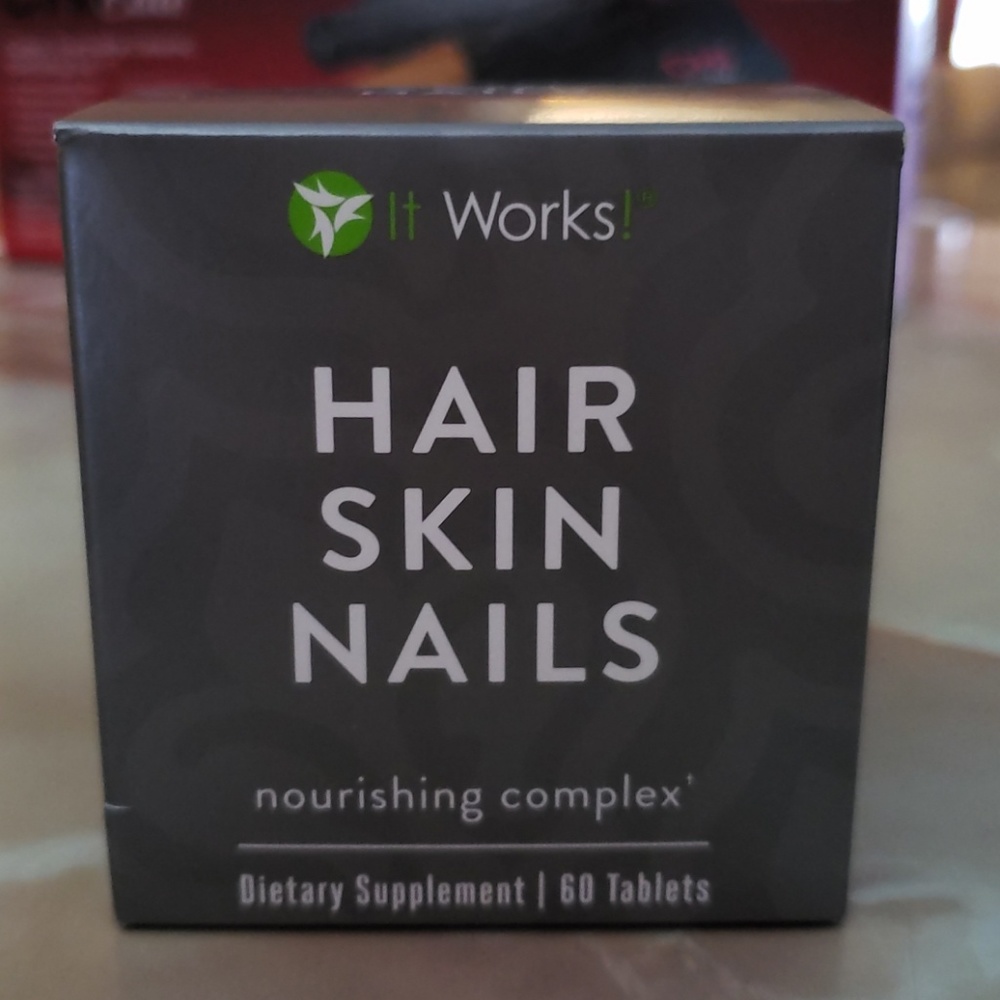 It Works Hair, skin, and nail pills
